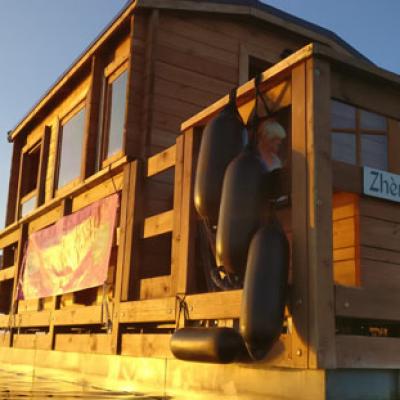 Grillen auf dem Wasser - Floßtour mit Diki Tours - After-Work – Unternehmer-Grillabend in Potsdam in Potsdam am 12. Juni 2026 um 16:30 Uhr