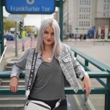 Julia Brandner - Calm your tits - Österreichischer Humorabend in Osnabrück am 12. September 2026 um 19:00 Uhr
